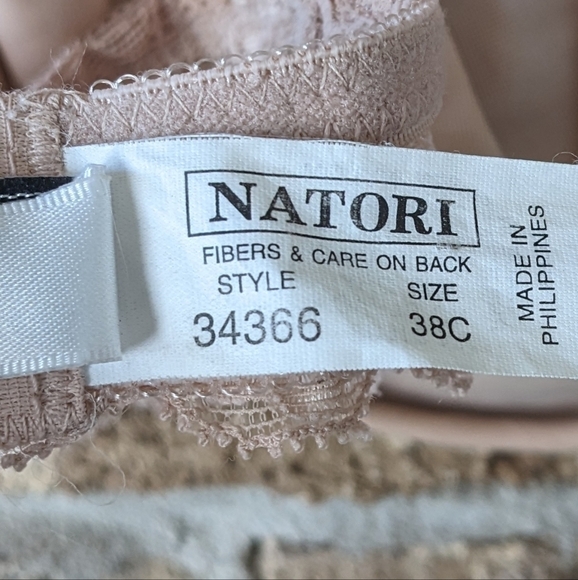 Natori Full Coverage Lightweight Lace Bra Size 38C Nude Beige - Picture 4 of 6